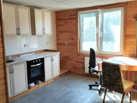 Капітальний Гараж + 2 кімнати, кухня, санвузол. Від Власника Счастливое