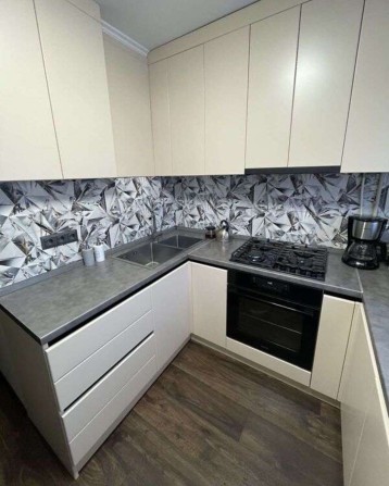 Продаж 3-к квартири просп. Володимира Івасюка 9 - фото 1