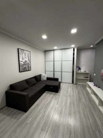 Продаж 1-к квартири вул. Бастіонна 10 - фото 1