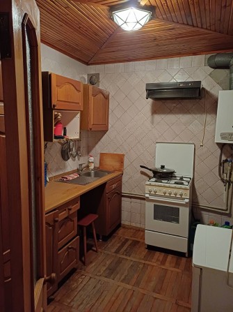 Продам 3-х.ком.кв. ул. Серова 10. - фото 1