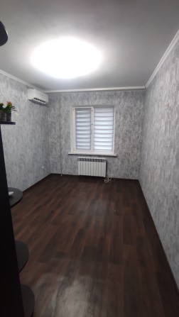 Продам 2 комн квартиру на левом берегу - фото 1