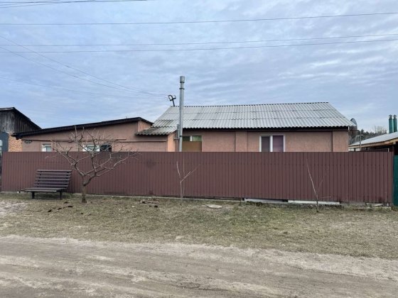 Продам  пів Будинка площею  54.3 ка Охтирка