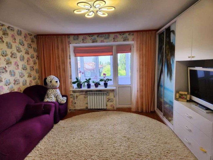 Продаж 4-х кімнатної квартири  Салютна 4а   Шевченківський район - фото 1