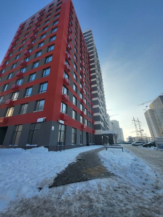 Продаж (перепоступка) 1 кімнатної квартири  42.7м2   в ЖК Варшавський 3 - фото 1