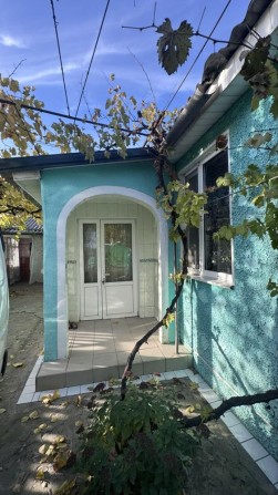 Продам будинок з ремонтом, 18 соток - фото 1