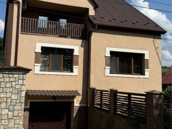 Продам будинок у місті Берегове Берегово