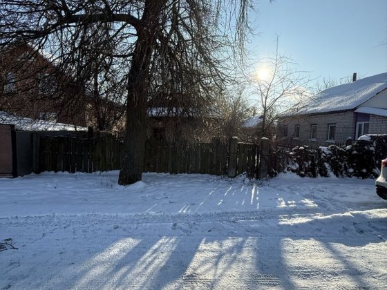 Продам будинок з ділянкою 25 соток в м. Бобровиця Бобровица