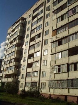 Продаж 3-к квартири вул. Княжий Затон 19 - фото 1