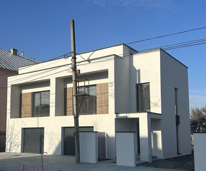 Продам будинок у місті Виноградів - фото 1