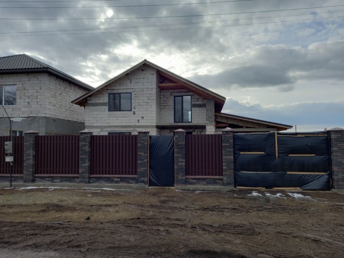 Продам будинок 180 кв. - фото 1