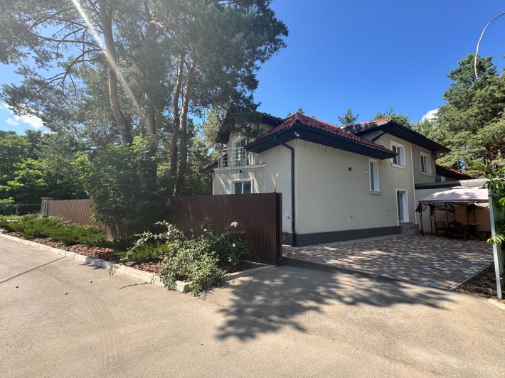 Будинок з ремотном в лісовій зоні на межі з Києвом - фото 1