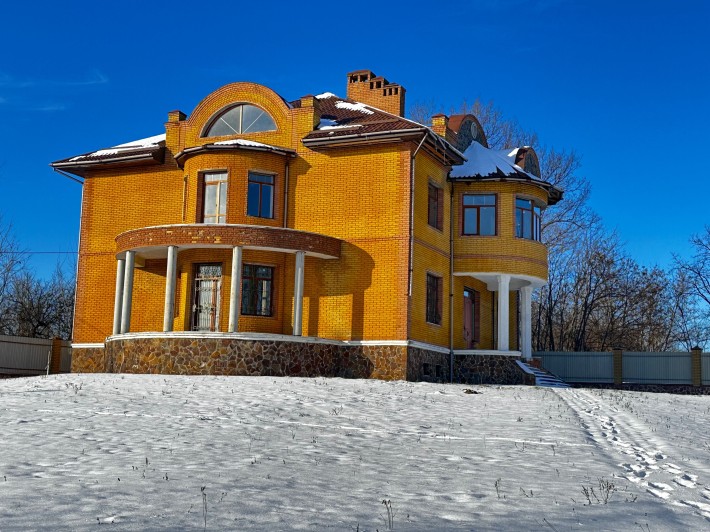 Ексклюзивний будинок в передмісті Києва - фото 1