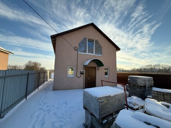 Будинок 90 м² у Гостомелі, тиха вулиця, поруч озеро. Гостомель