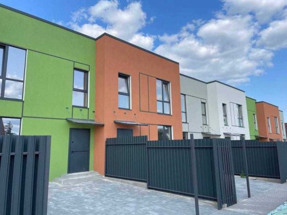 Таунхаус в Гостомелі з базовим ремонтом Гостомель