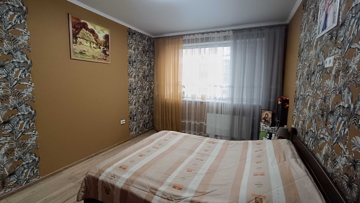 3 кімн. хаун- хаус з ремонтом, мін. оформлення, сертифікат - так! - фото 1