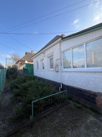 Продам будинок м. Зміїв, Харківська обл. - фото 1