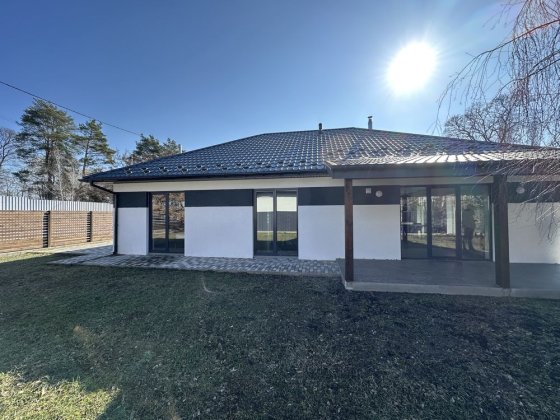 Одноповерховий будинок з РЕМОНТОМ! 6 соток Гостомель