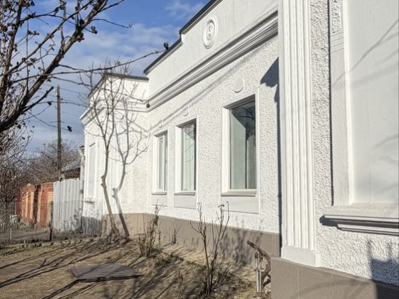 Продам добротный кирпичный  дом с ремонтом в центре на фундаменте!!! Ізмаїл