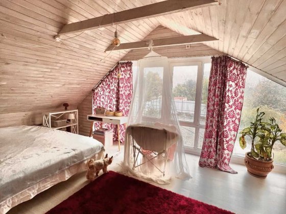 Світлий і просторий будинок з ремонтом для вашої родини на 20 сотках! Гостомель