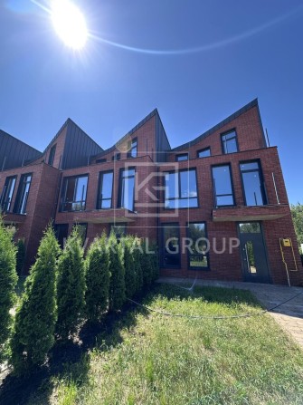 Великий таунхаус в Гостомелі біля лісу. СЕРТИФІКАТ - фото 1