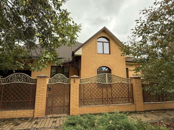 Продам шикарный дом в центре Ізмаїл