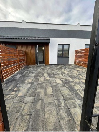 Продаж таунхауса з ремонтом у Гостомелі - фото 1