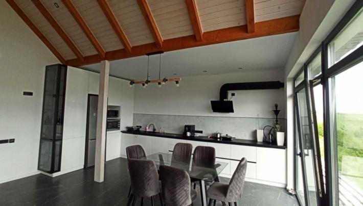 Продається котедж з прекрасним краєвидом на Стару фортецю. - фото 1