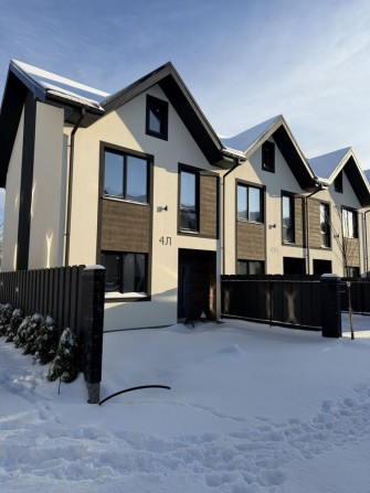 Таунхаус в Бучі біля Центрального парку - фото 1