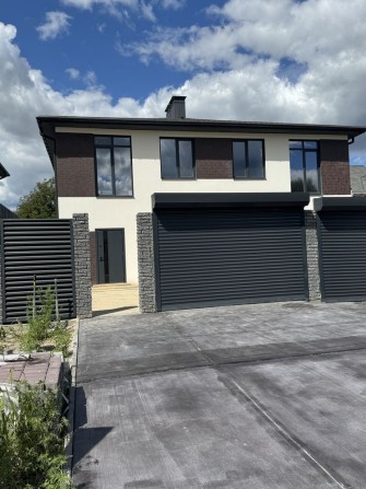 Поодам дуплекс біля озера - фото 1