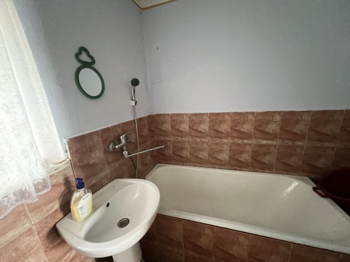 Продаж будинку в Лавках - фото 1