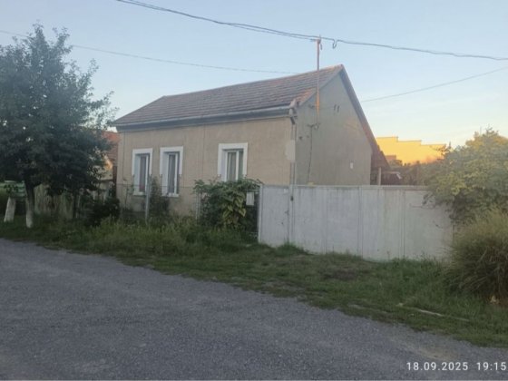 Продам будинок в хорошому стані Мукачево