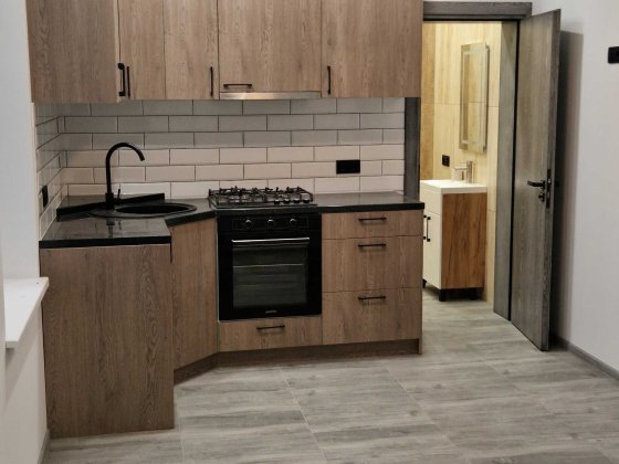 Продам напівособняк Мукачево