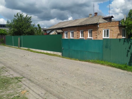 Продам ½ будинку по вул.Бузковій (колишня Таращанська) Нежин