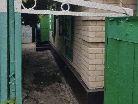 Продам небольшой кирпичный домик Павлоград