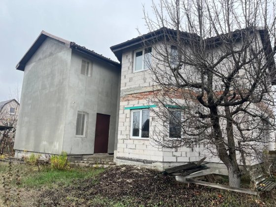 Продам чудовий будинок