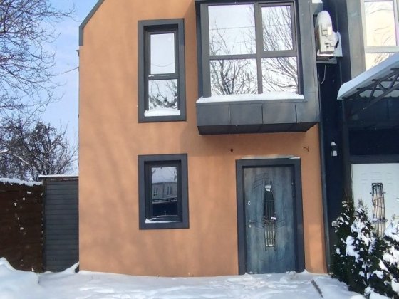 Продам Таунхаус в Чугуеве Чугуїв