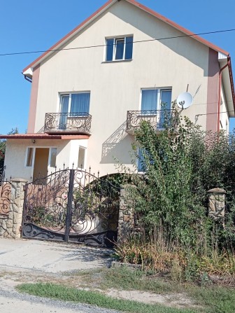 Продаж будинку район Лезневе - фото 1