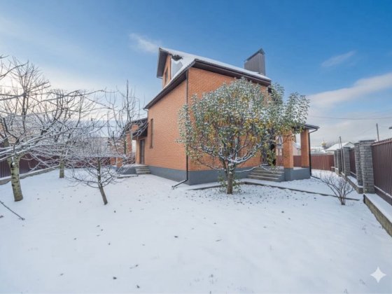 Продам  будинок з ремонтом Агрономичное