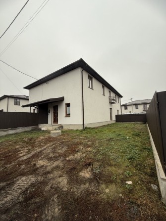 Продаж сучасного дуплекса за привабливою ціною - фото 1