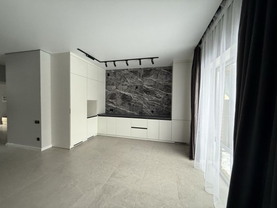 Продам таунхаус з ремонтом Агрономичное