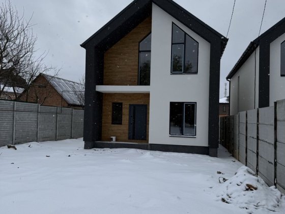 Продаж двоповерхового будинку Винницкие Хутора