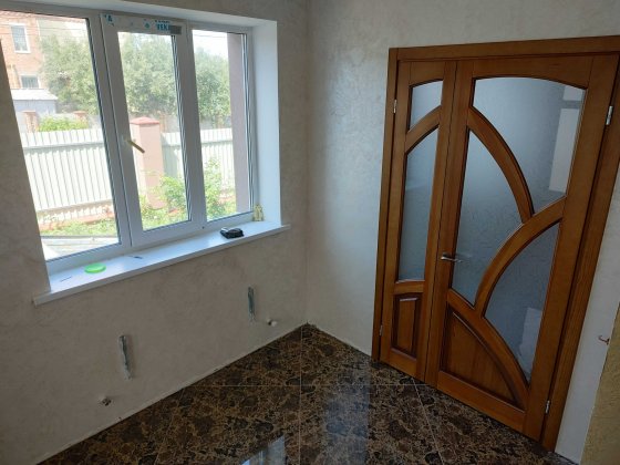 Продам будинок  по вул. Зоряна 43 Ильинцы