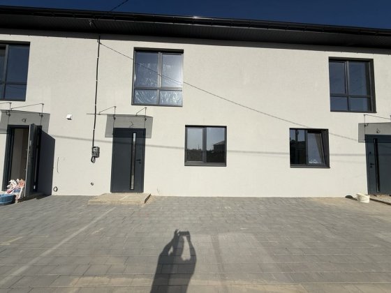 Продам таунхаус в чистовому 3 кімнати Якушинцы