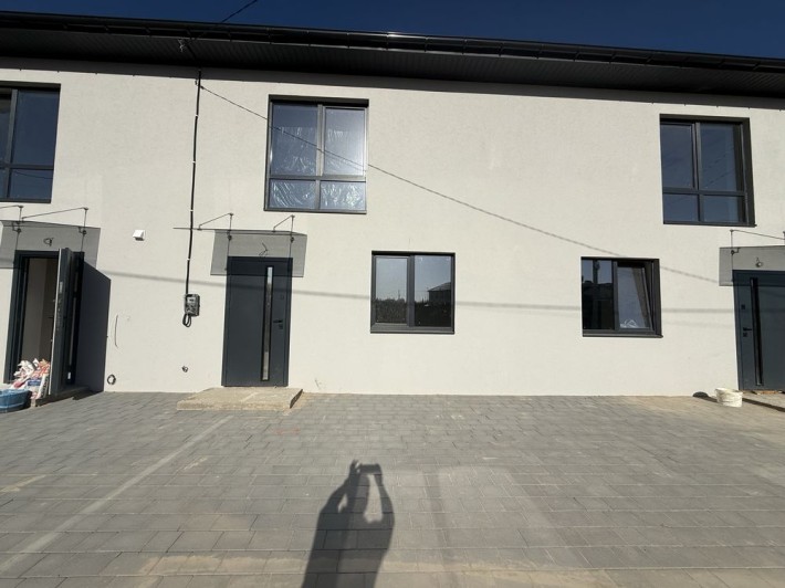 Продам таунхаус в чистовому 3 кімнати - фото 1