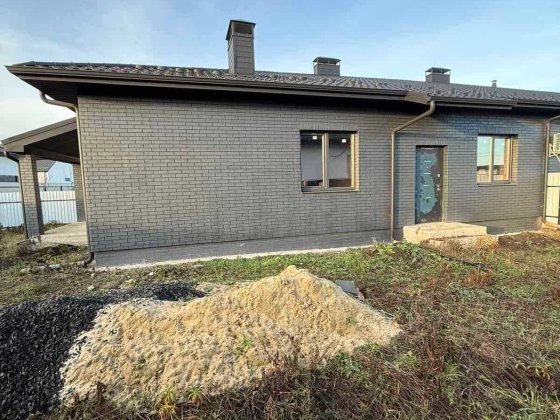 Продається квадрохаус в с. Боратин. Боратин