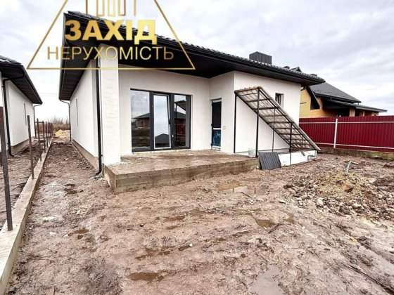 Продаж будинку у с. Боратин з ПІДВАЛОМ Боратин