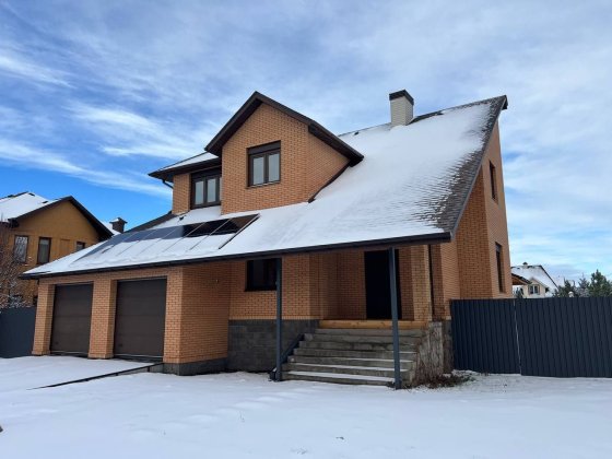 Продаётся дом в престижном коттеджном городке Золотые ключи Слобожанське