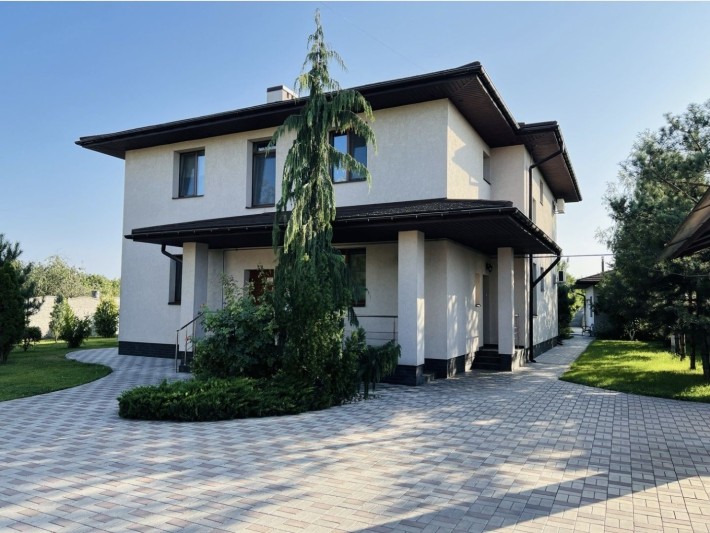 Продам современный дом с бассейном Обуховка  район Лесной пристани - фото 1