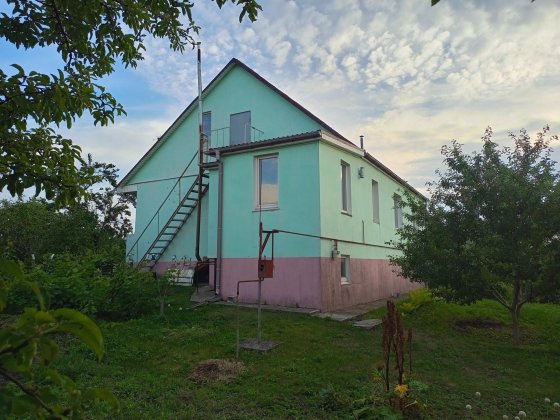 Продам будинок з видом на р.Дніпро. Верхнеднепровск