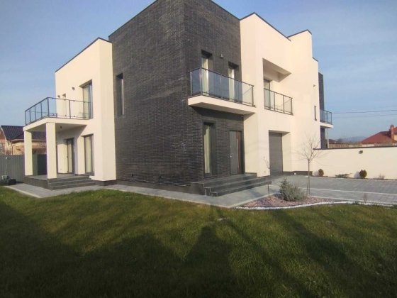 Продається котедж, вул. Тернопільська Код: 15669 Минай